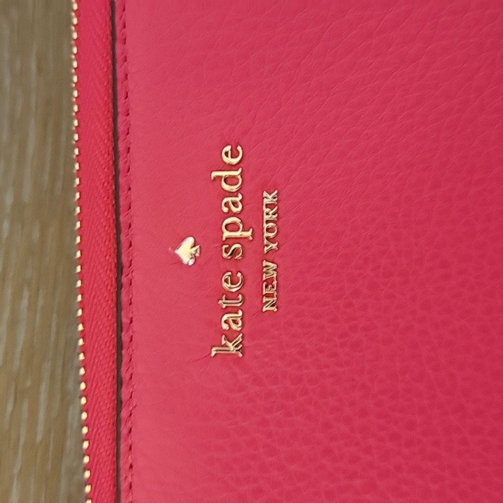 Kate Spade Wallet - Picture 6 of 8
